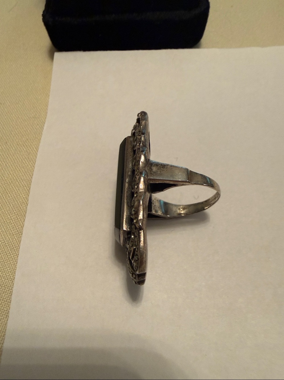 Black Onyx and marcasite Vintage Art Deco Ring. - Picture 4 of 6